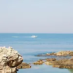 A Due Passi Dal Mare דירה *