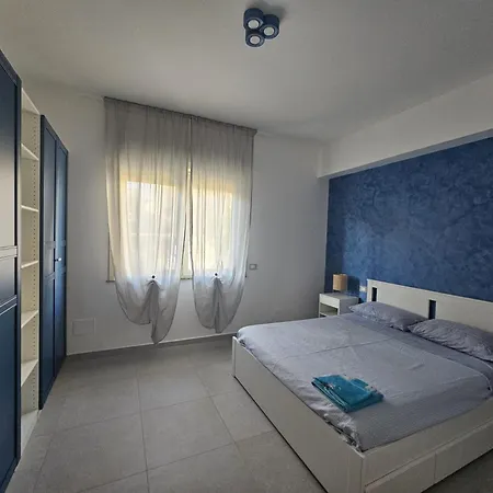 A Due Passi Dal Mare Apartment *