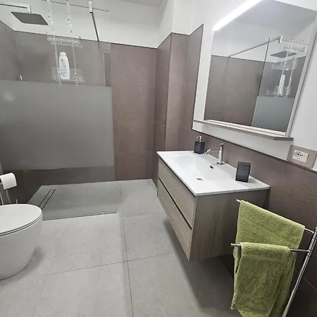 A Due Passi Dal Mare Apartment *
