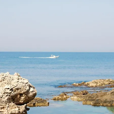 A Due Passi Dal Mare Appartamento *